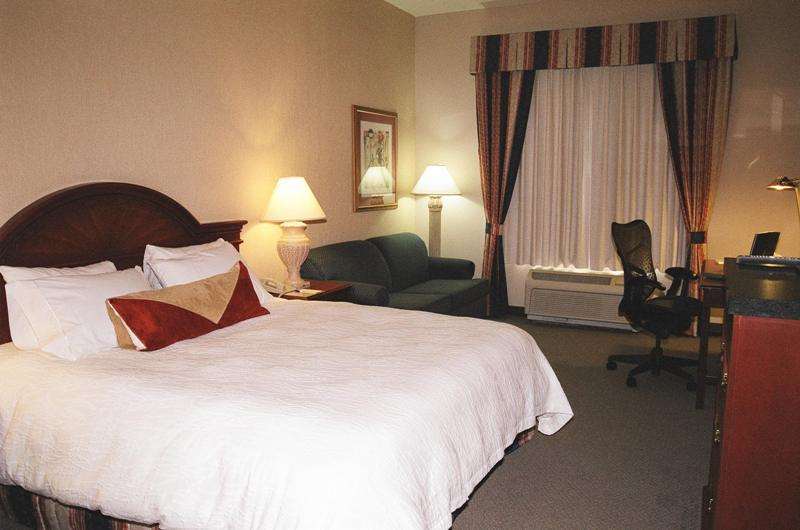 Hilton Garden Inn Kitchener/Cambridge Bilik gambar